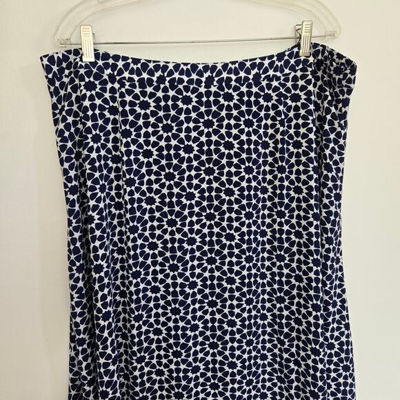 Talbots Flowy Maxi Skirt Navy White Geometric Button Front Women Plus 18 - Picture 5 of 8